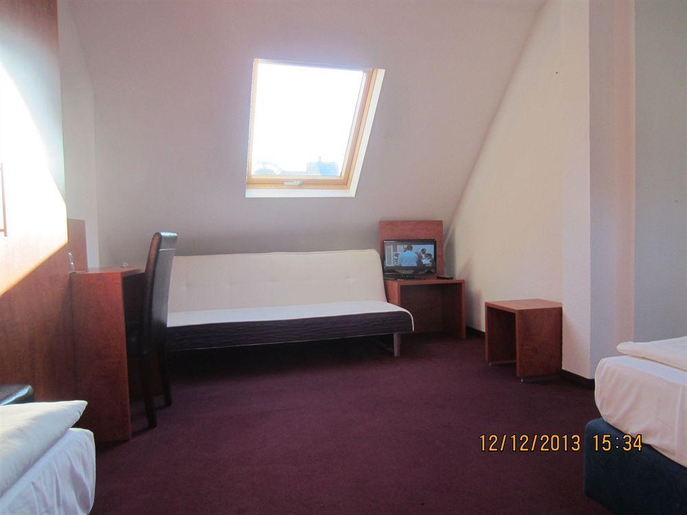 Altstadt Hotel Rheinblick دوسلدورف المظهر الخارجي الصورة